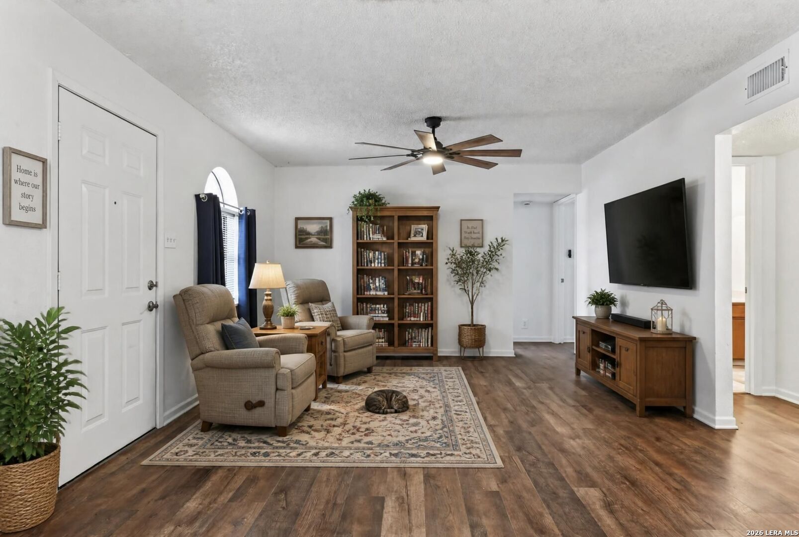 904 W West Street Stockdale TX 78160