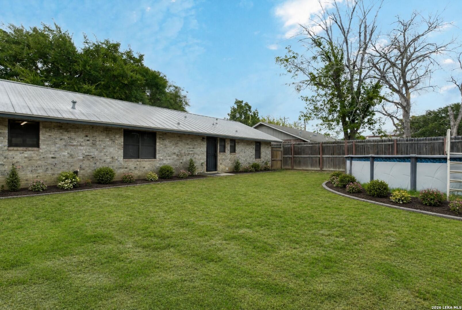 904 W West Street Stockdale TX 78160