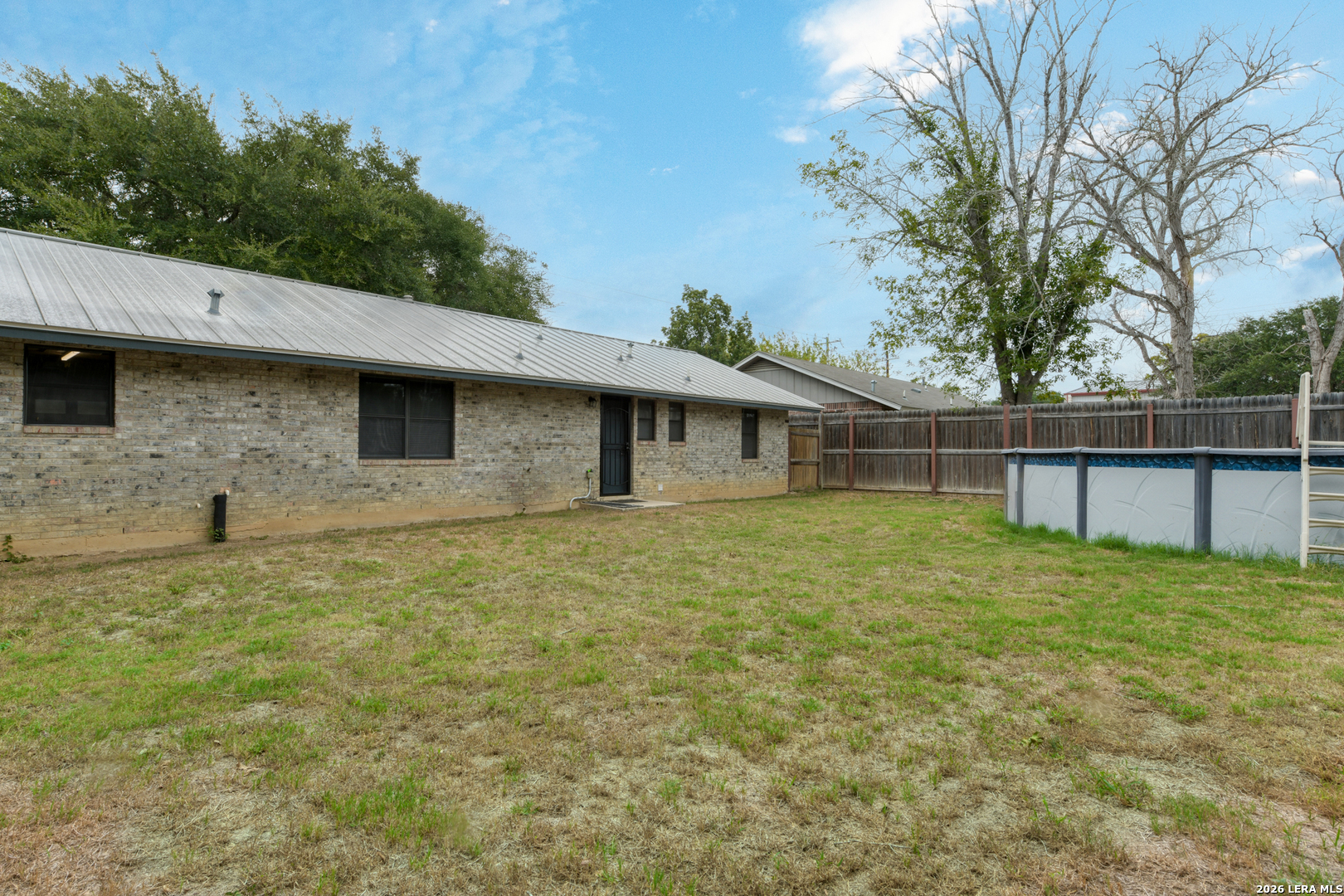 904 W West Street Stockdale TX 78160