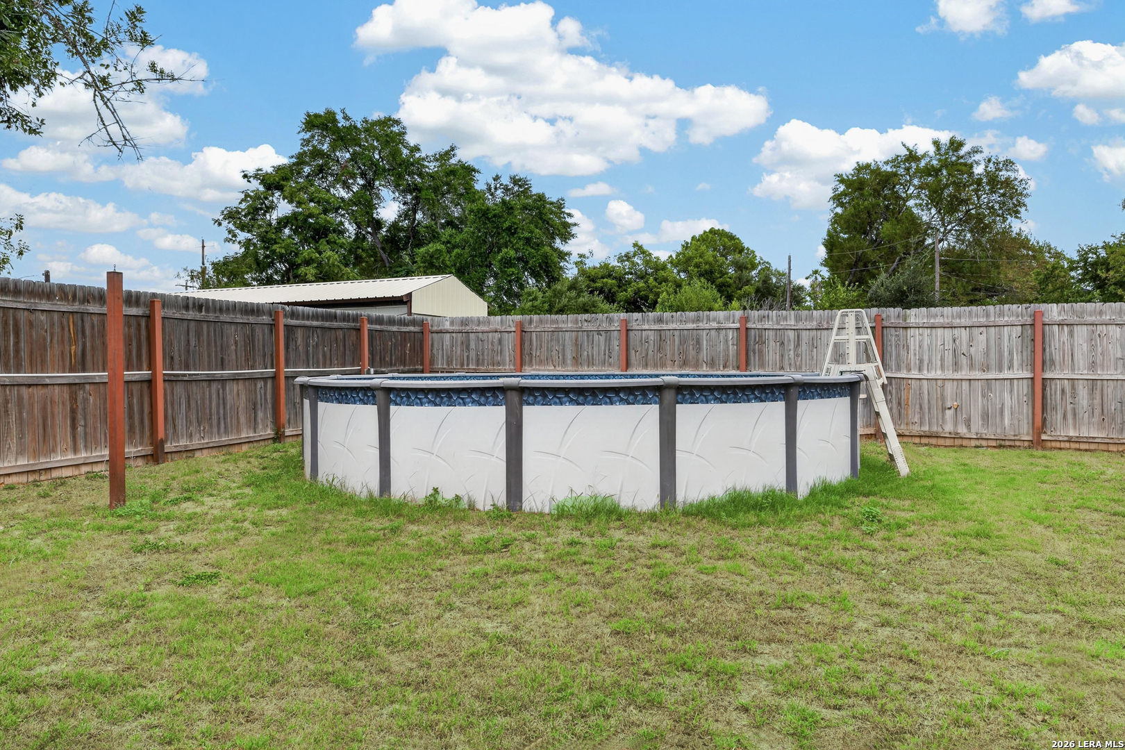 904 W West Street Stockdale TX 78160