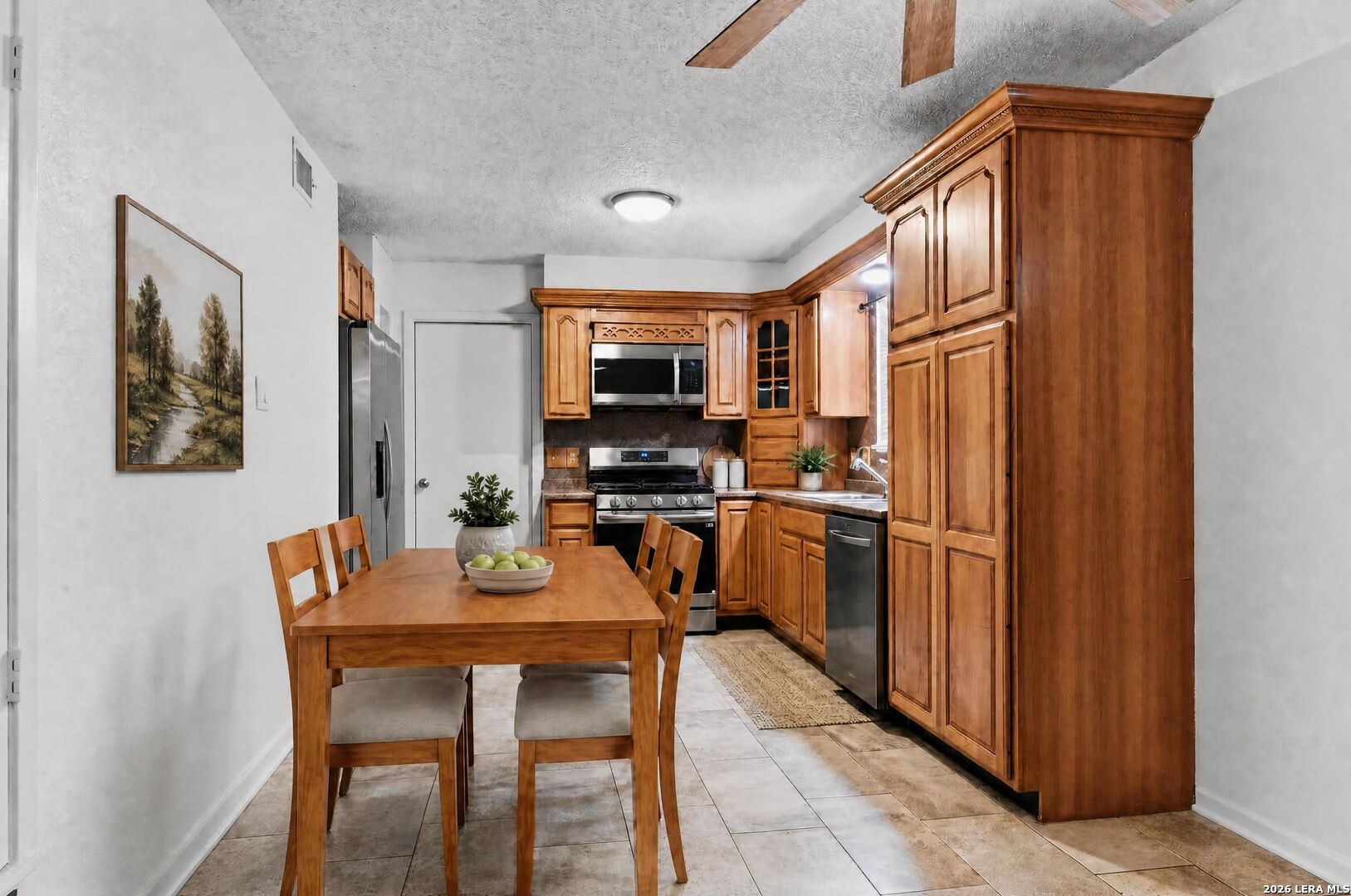 904 W West Street Stockdale TX 78160