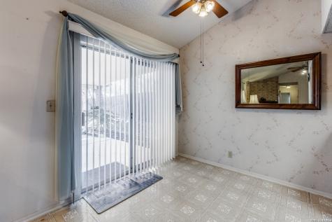 6606 Robin Forest San Antonio TX 78239
