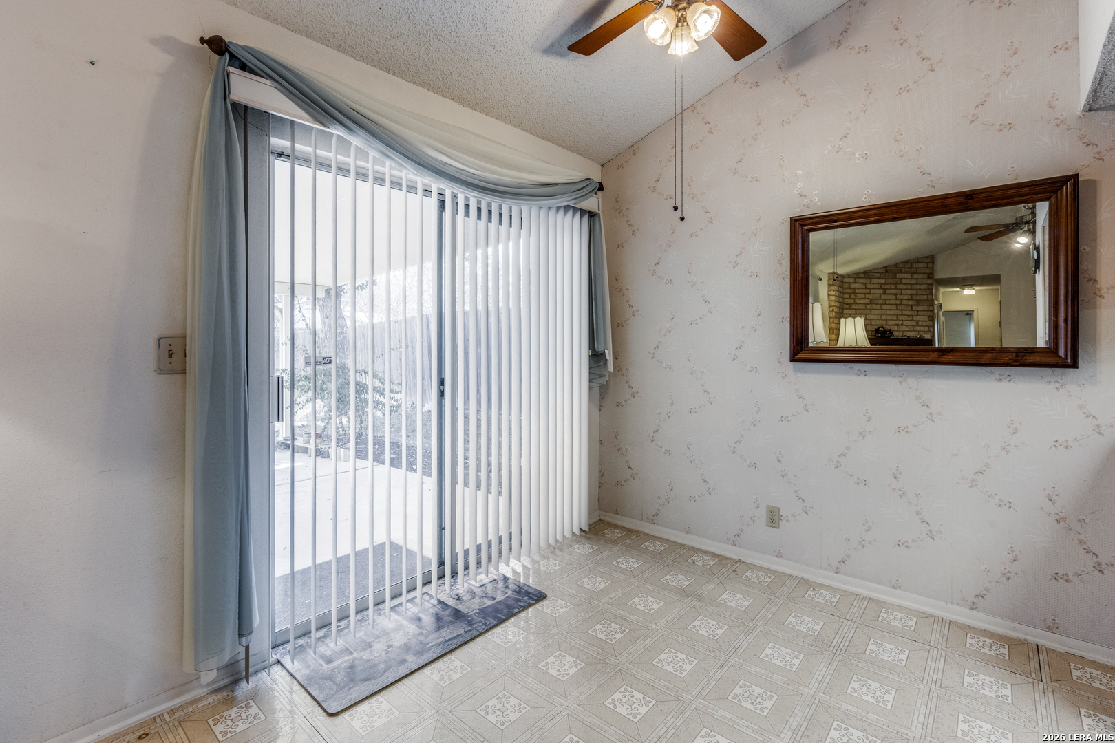 6606 Robin Forest San Antonio TX 78239