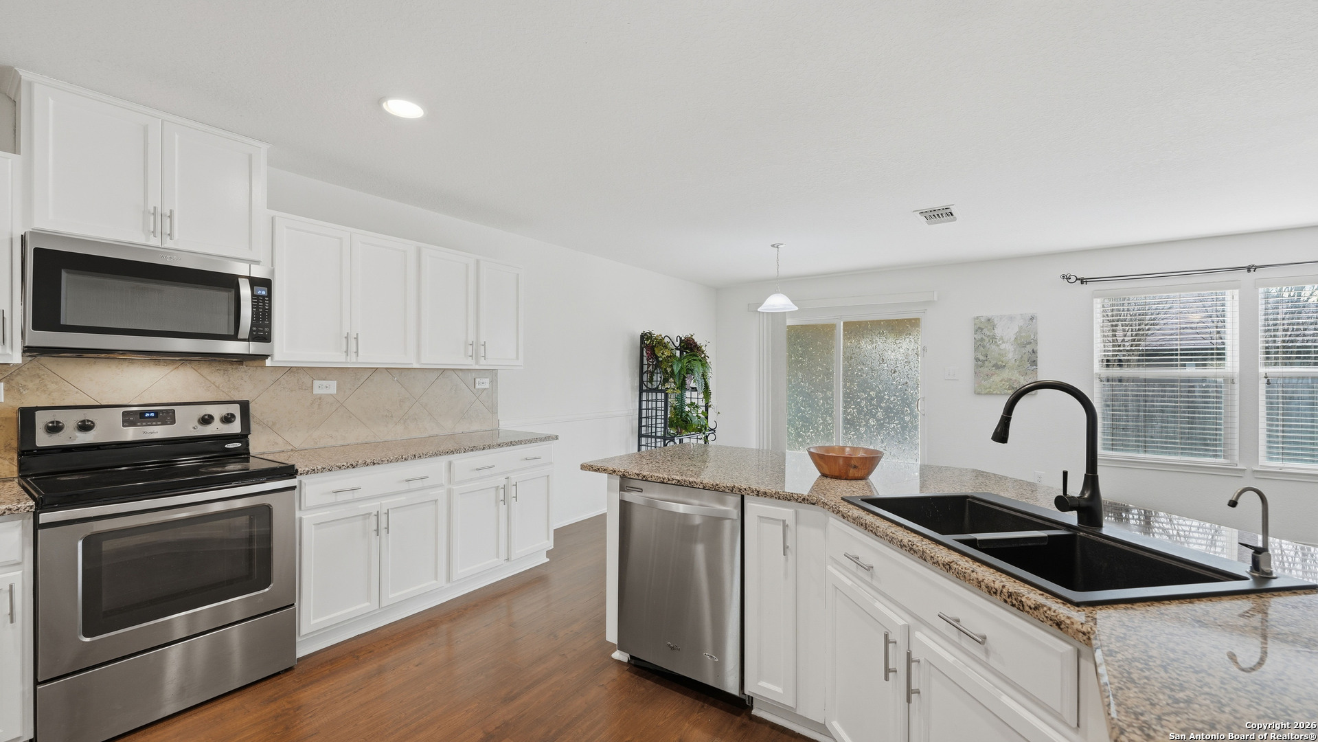 1460 Astor New Braunfels TX 78130