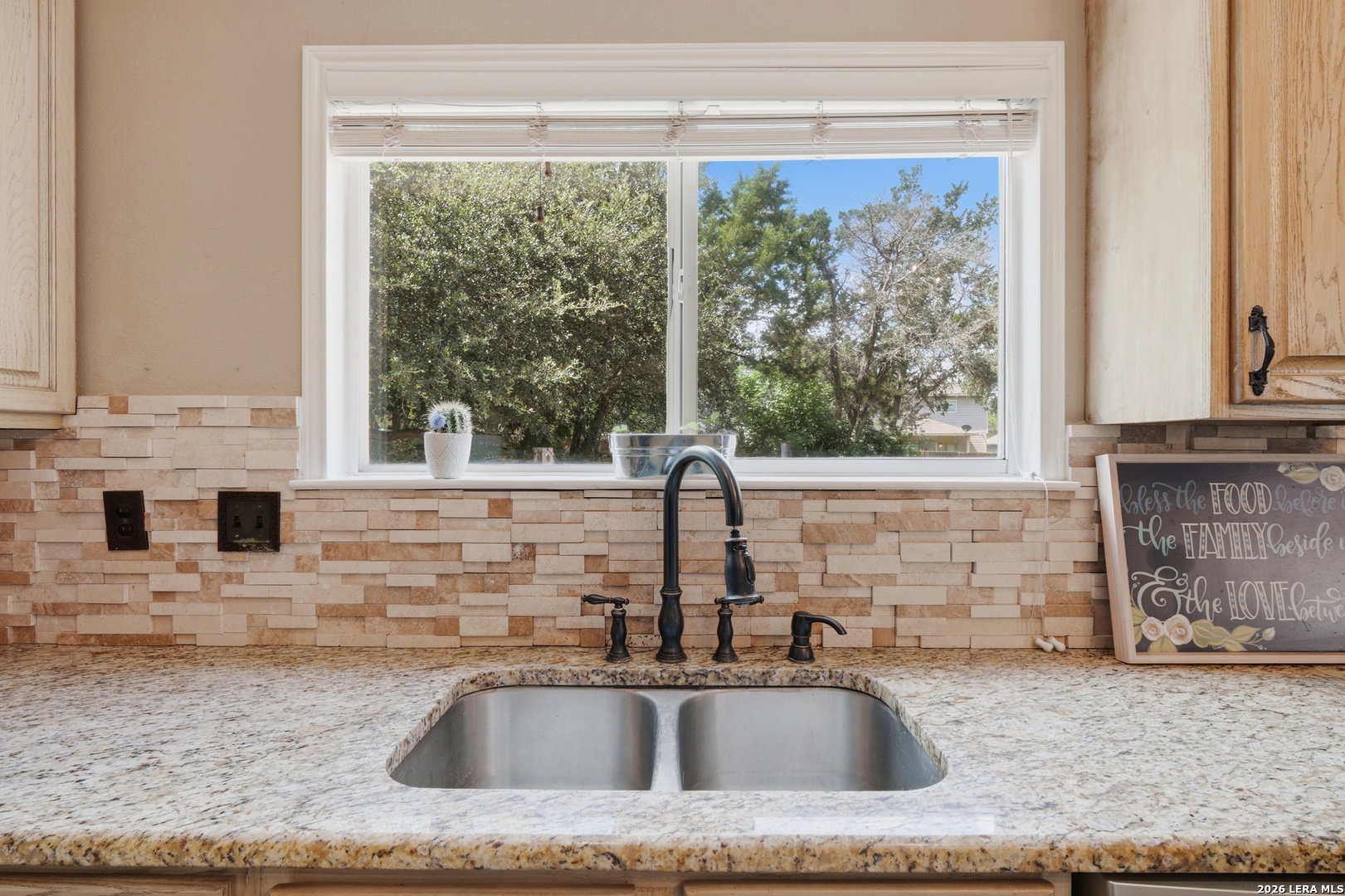 1902 Shoreham San Antonio TX 78260