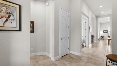 303 Canyon View Run San Antonio TX 78258