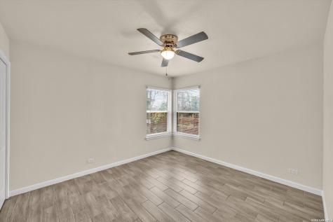 130 Dawnridge San Antonio TX 78213