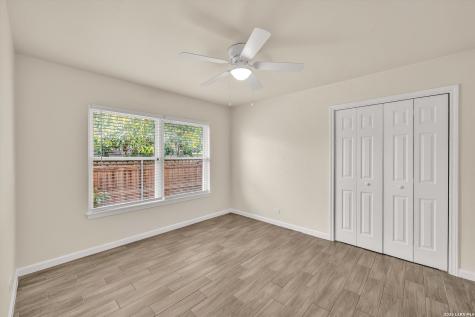 130 Dawnridge San Antonio TX 78213