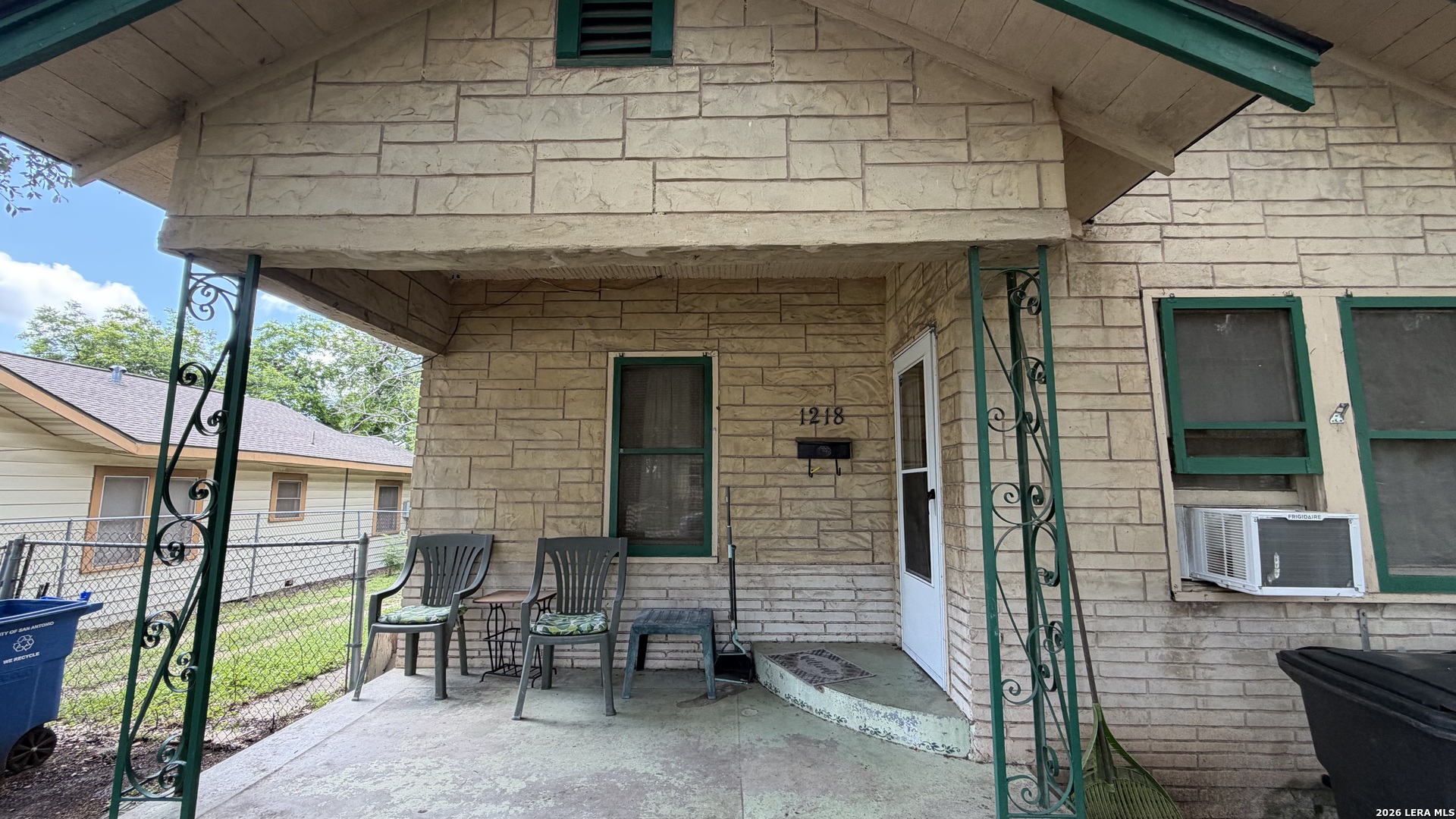 1218 Kayton Avenue San Antonio TX 78210