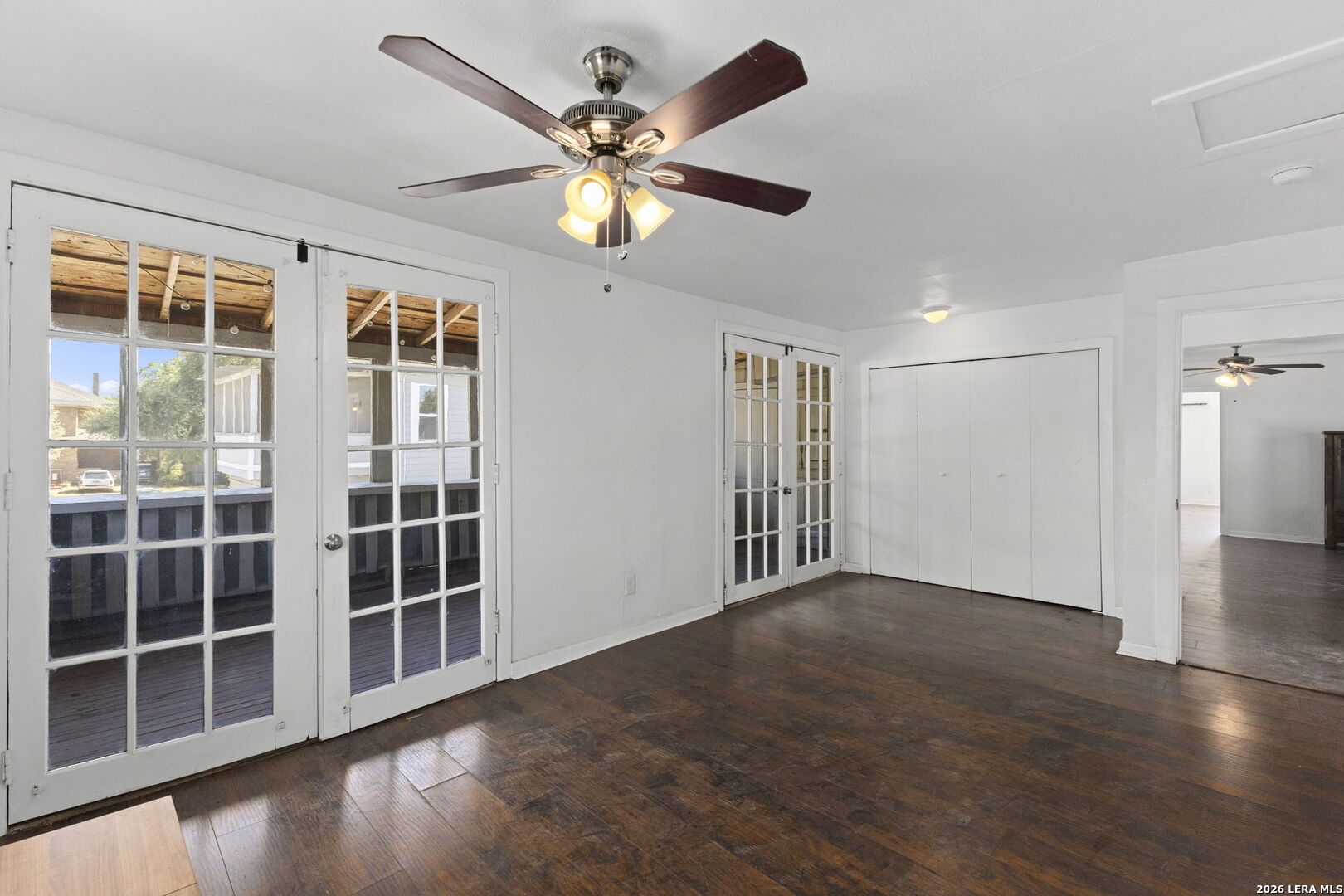 1127 W Woodlawn Avenue San Antonio TX 78201
