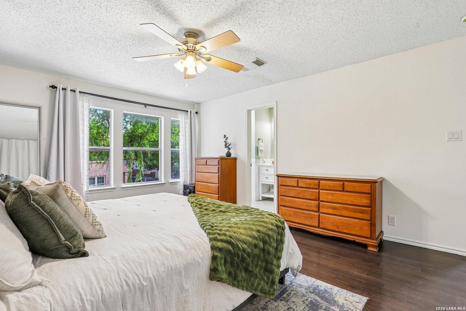 8810 Bridgefield San Antonio TX 78240