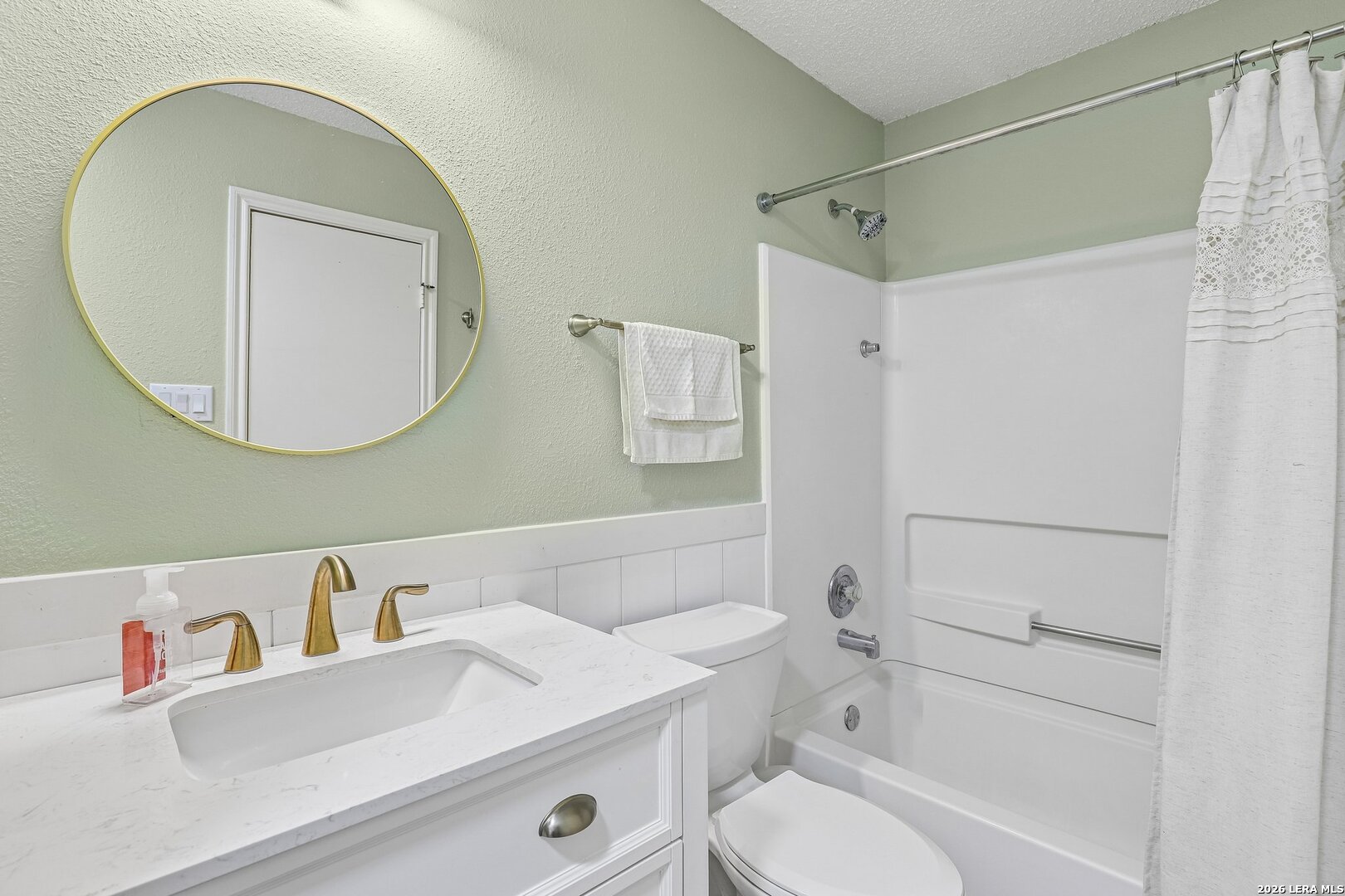 8810 Bridgefield San Antonio TX 78240
