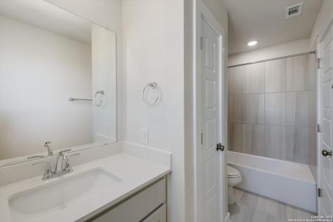 15407 Ivory Hills San Antonio TX 78247