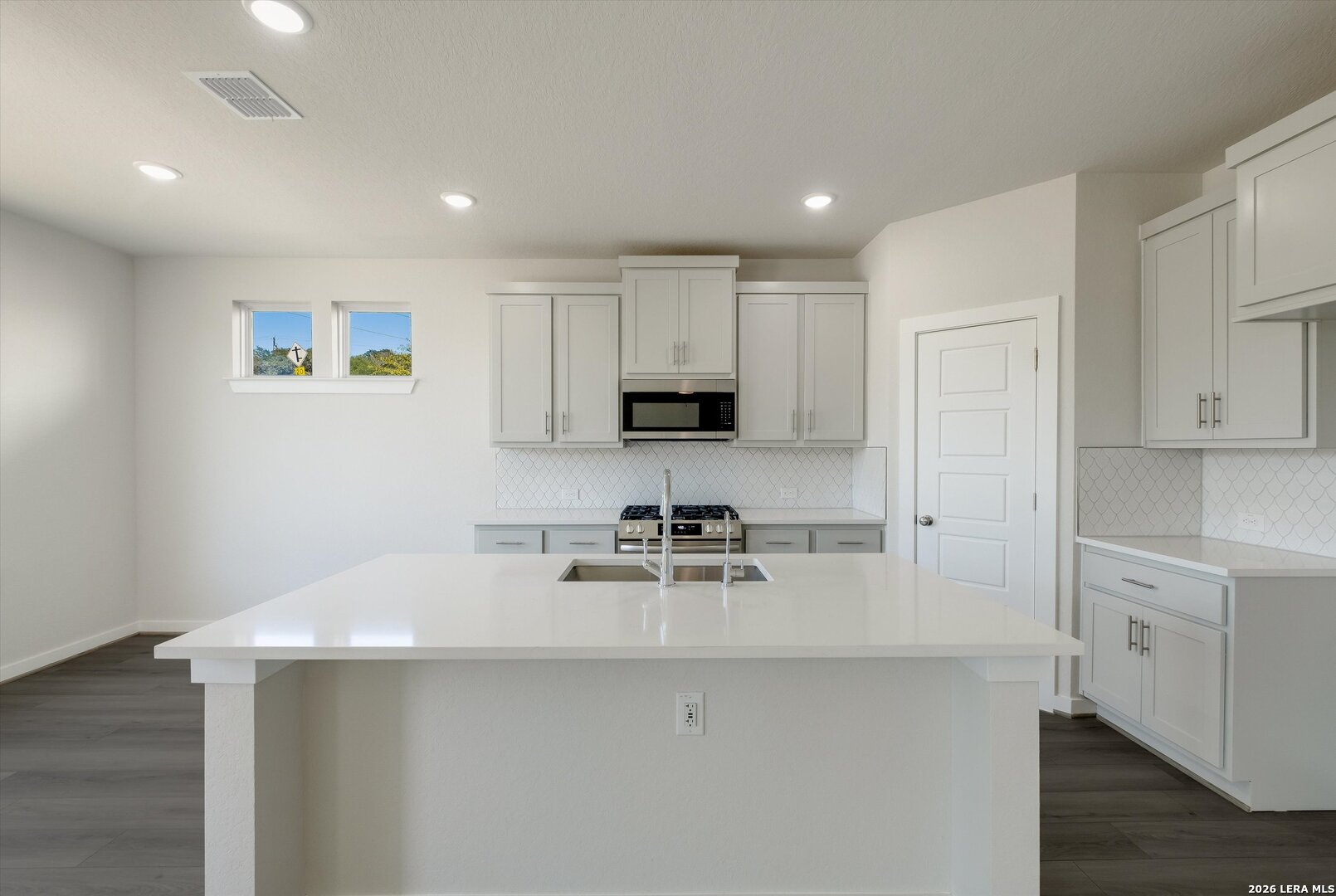 15407 Ivory Hills San Antonio TX 78247
