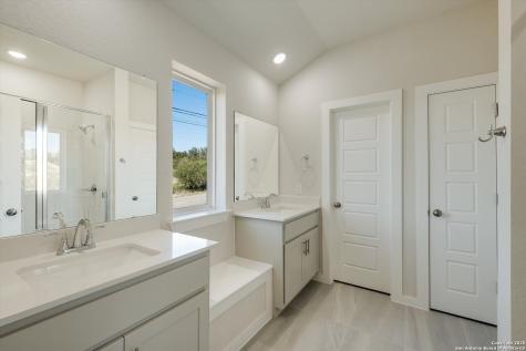 15407 Ivory Hills San Antonio TX 78247