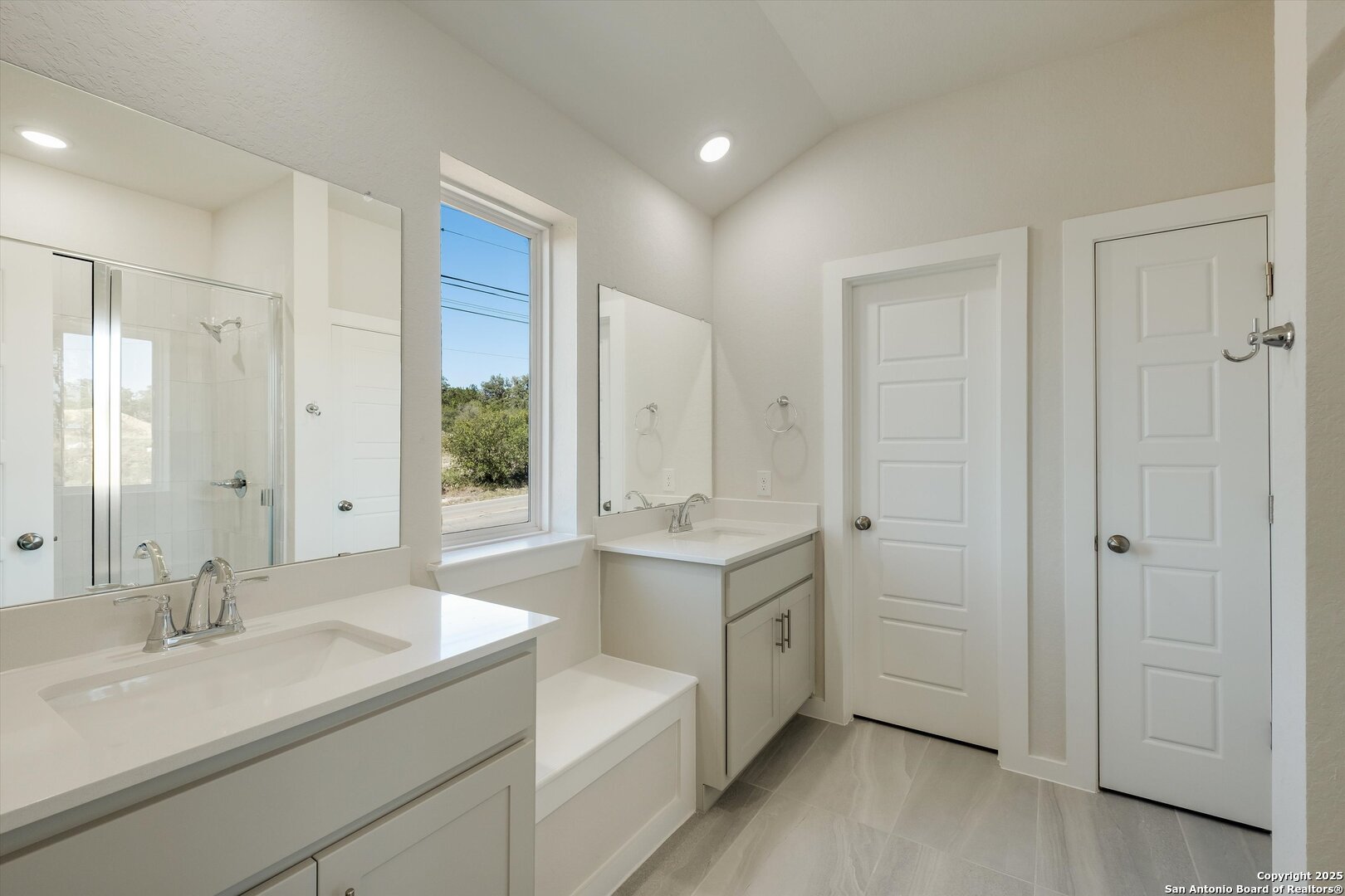 15407 Ivory Hills San Antonio TX 78247
