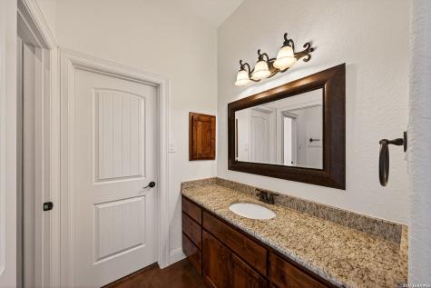 1001 Fm 471 Castroville TX 78009