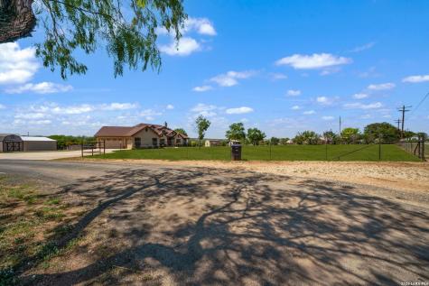 1001 Fm 471 Castroville TX 78009
