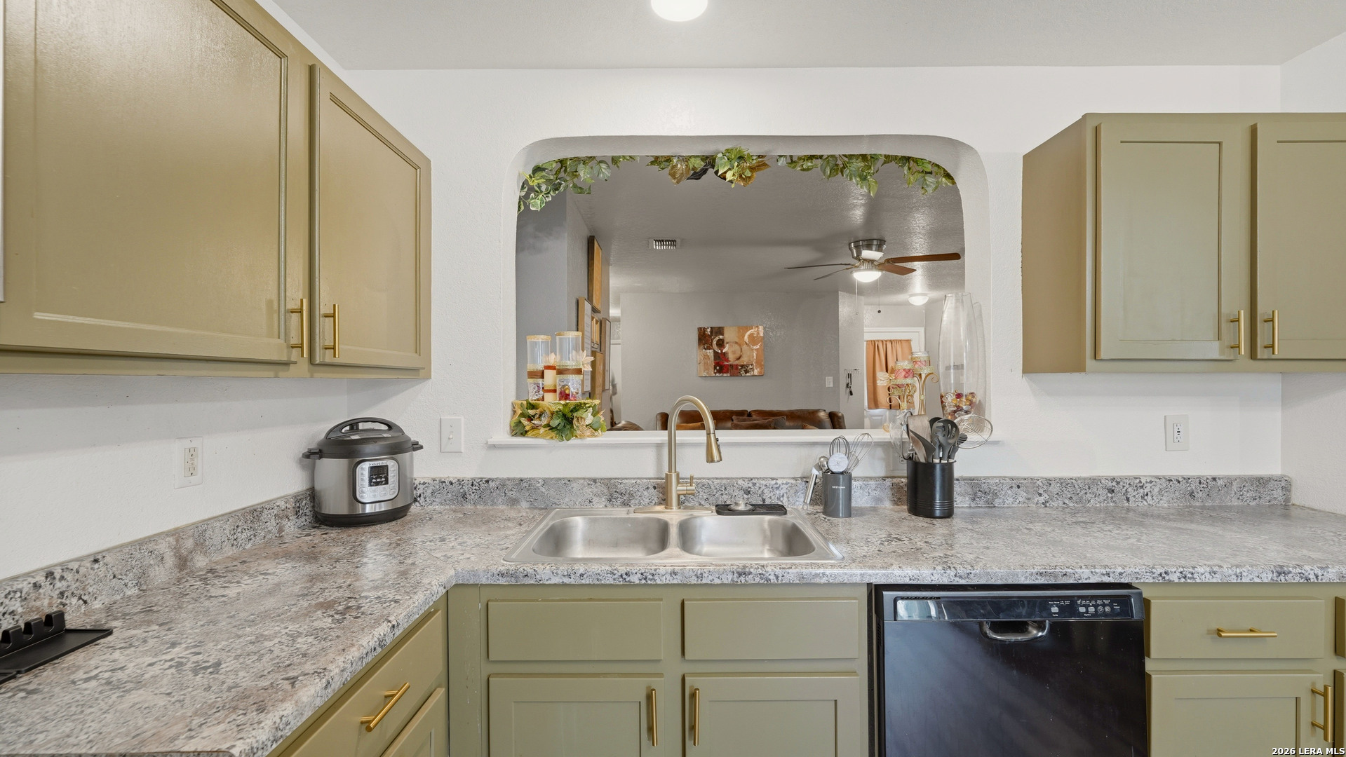 7703 Arabian Creek San Antonio TX 78244