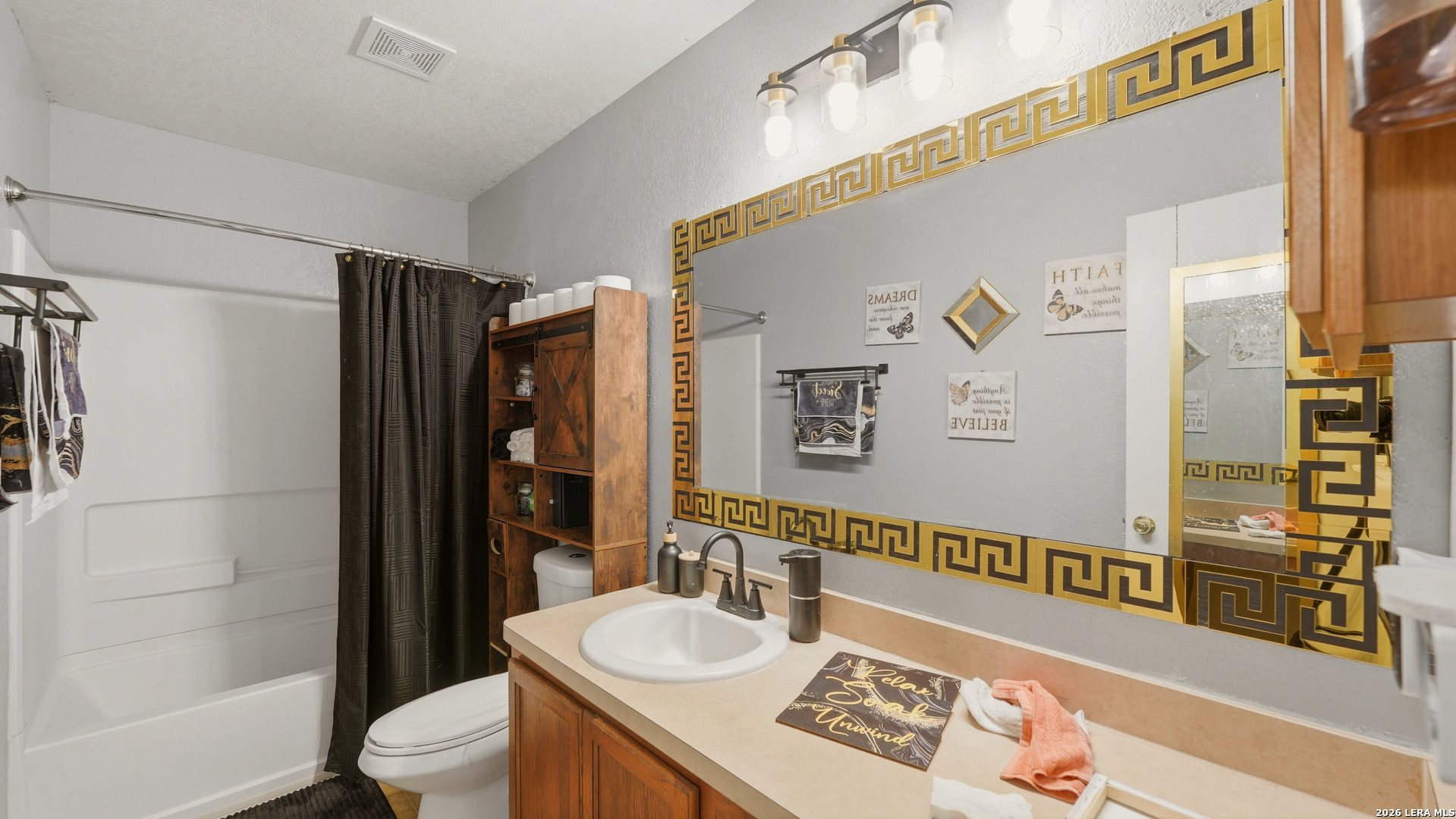 7703 Arabian Creek San Antonio TX 78244