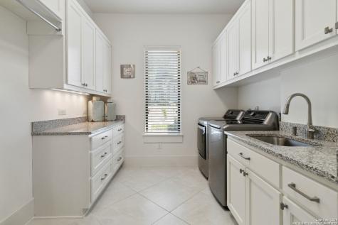 23510 Avila Ridge San Antonio TX 78255
