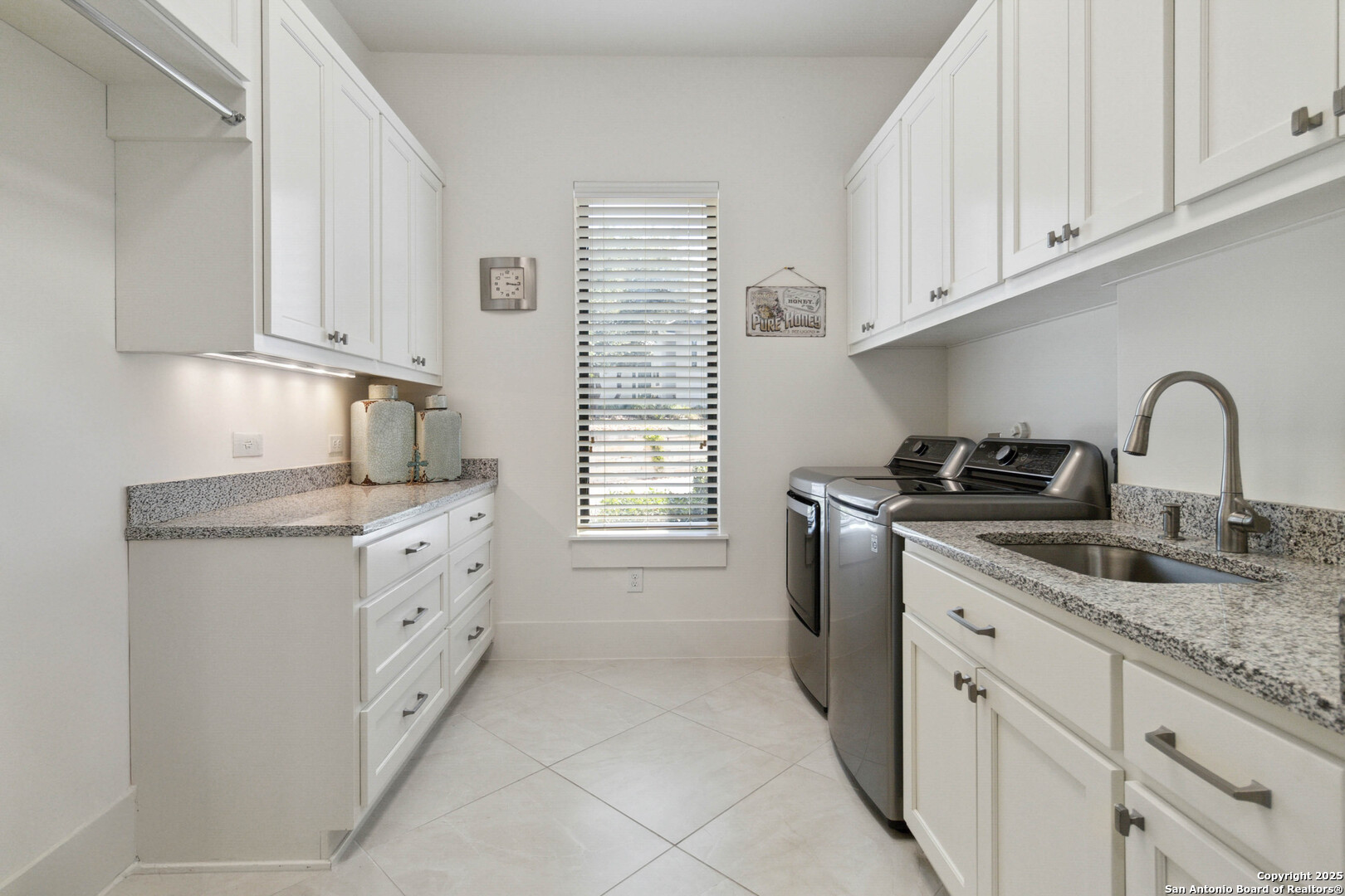 23510 Avila Ridge San Antonio TX 78255