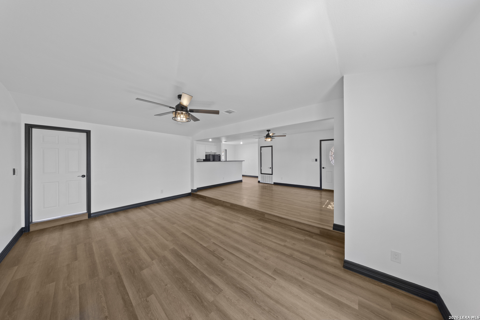 703 Glamis San Antonio TX 78223