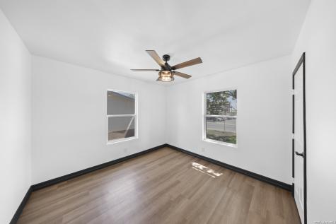 703 Glamis San Antonio TX 78223