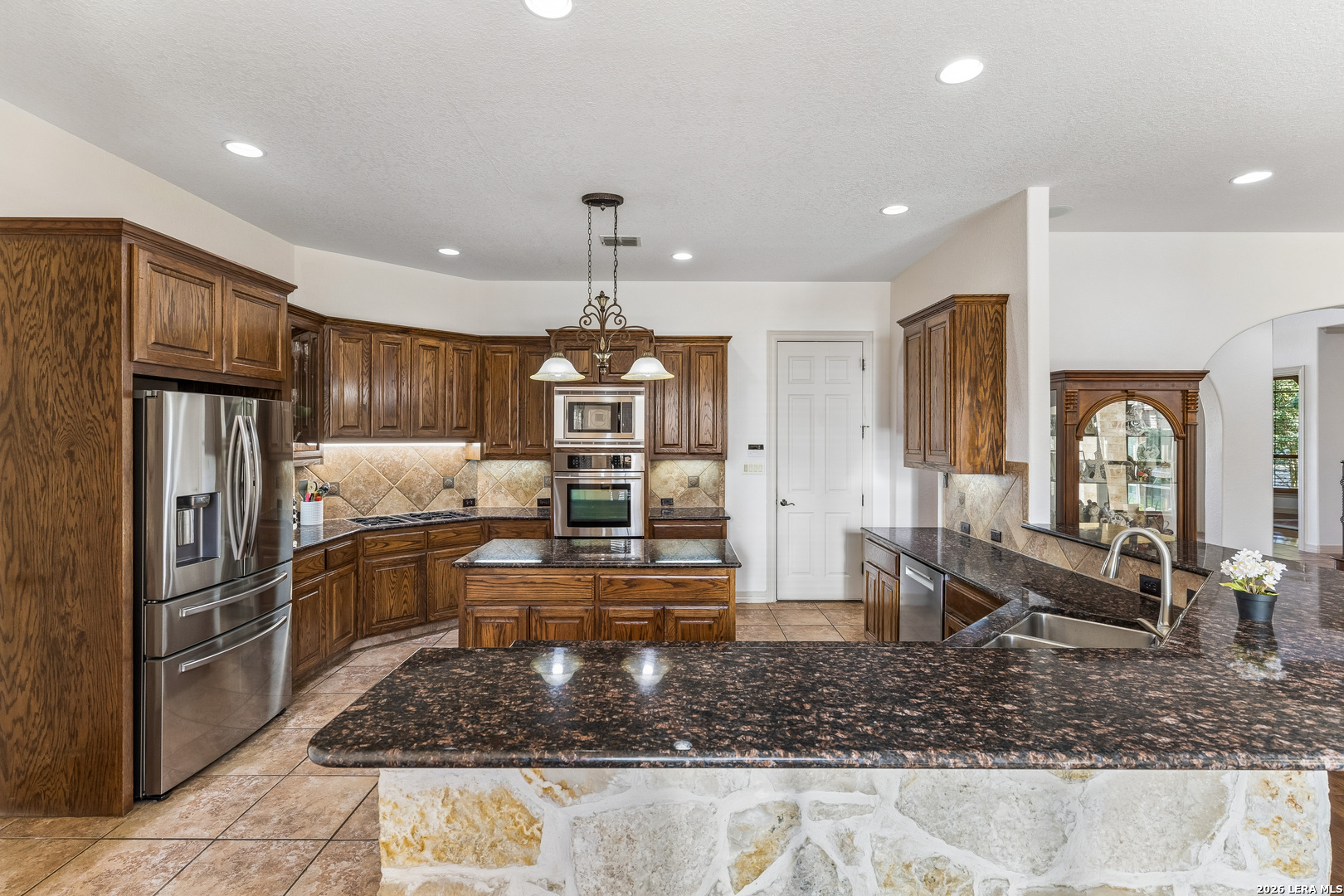 911 Fawnway San Antonio TX 78260