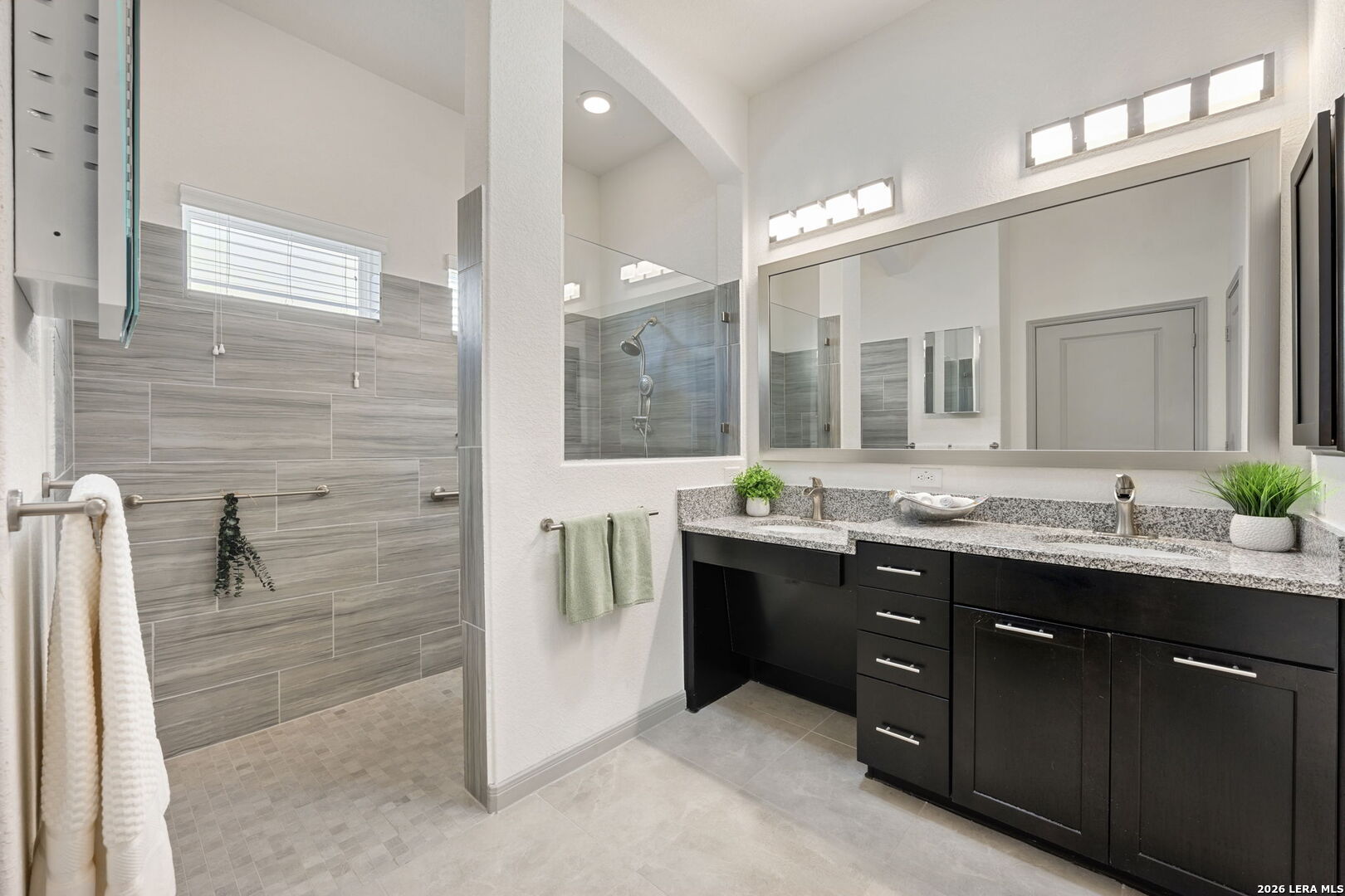 10426 Palmera Helotes TX 78023