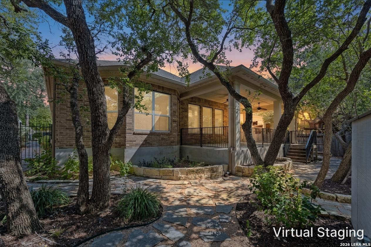 10426 Palmera Helotes TX 78023