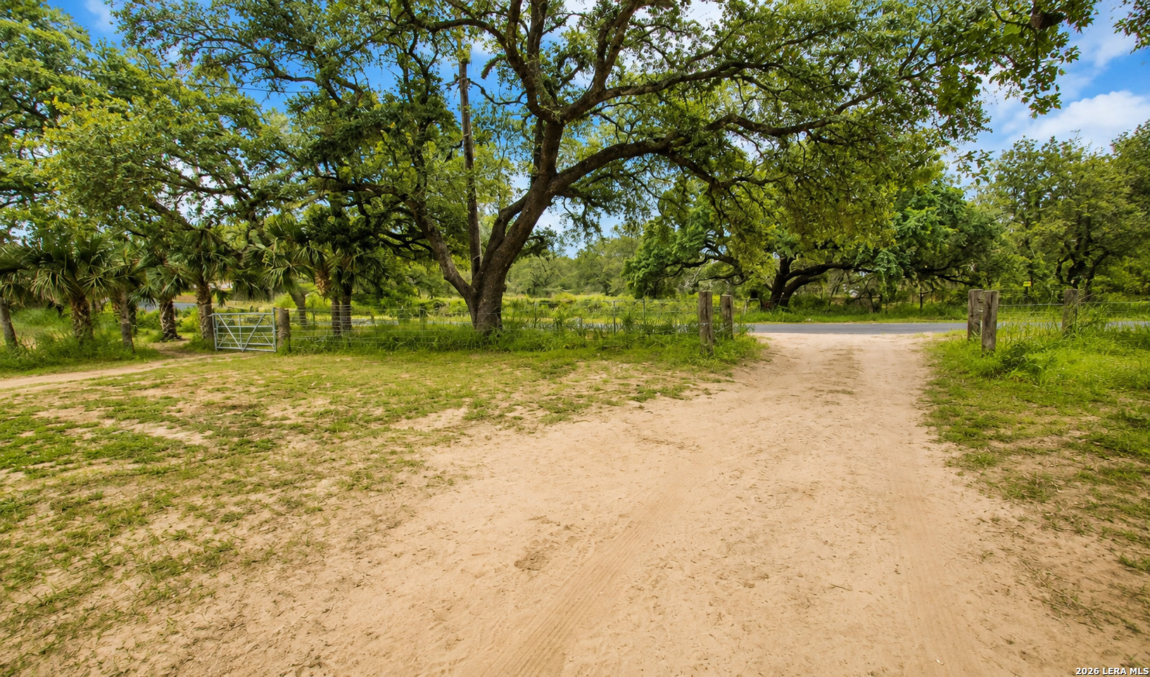 411 Peaceful Lane San Antonio TX 78264