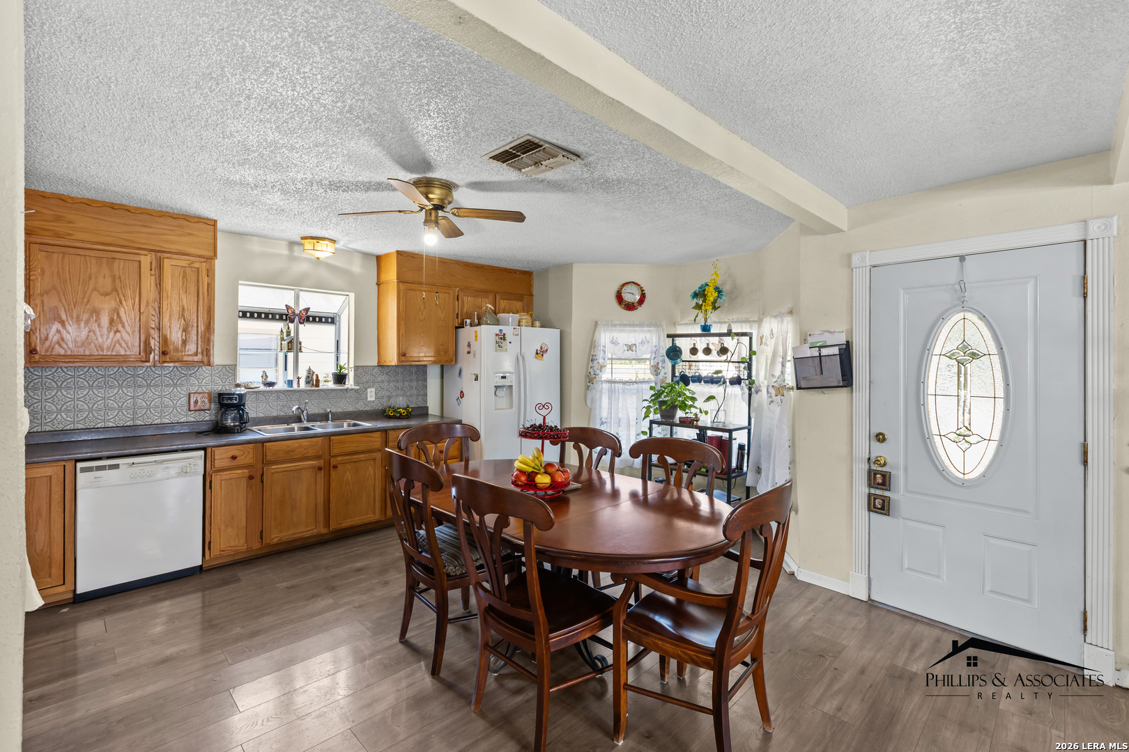 1709 Avenue E Hondo TX 78861