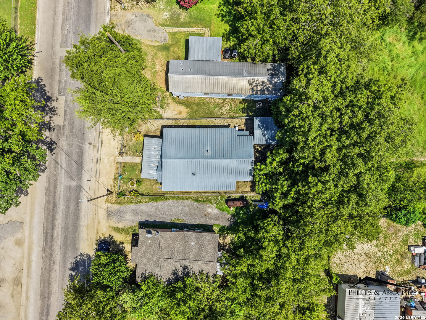 1709 Avenue E Hondo TX 78861