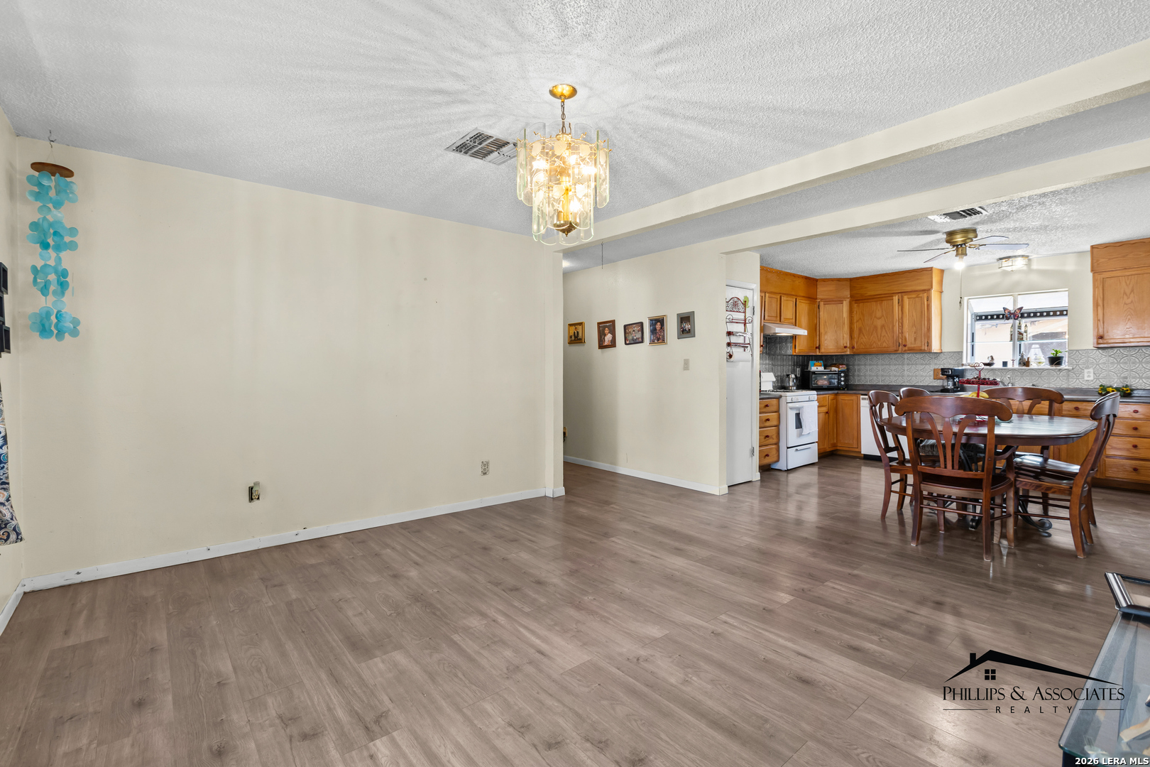 1709 Avenue E Hondo TX 78861
