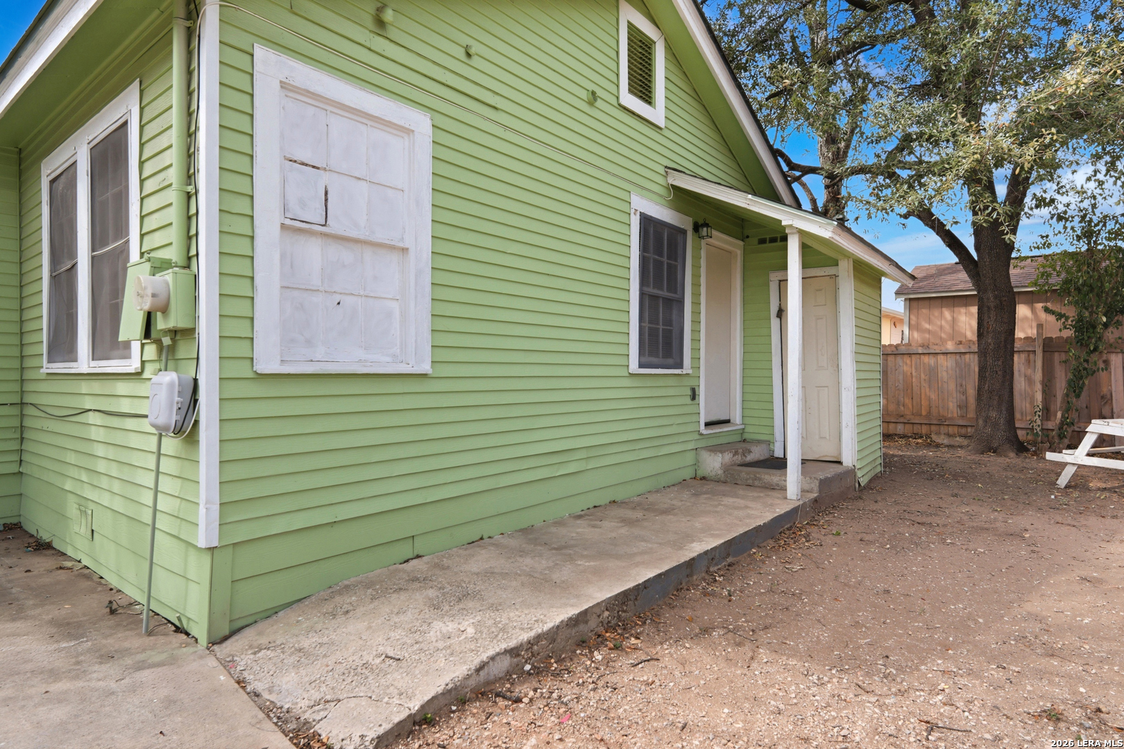 1235 Sims San Antonio TX 78225