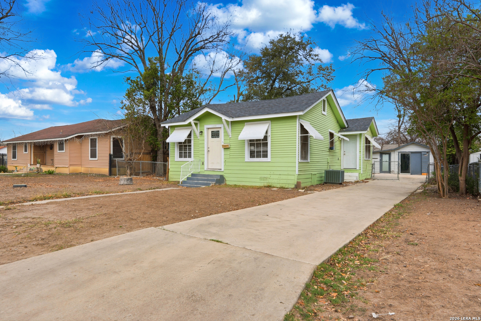 1235 Sims San Antonio TX 78225