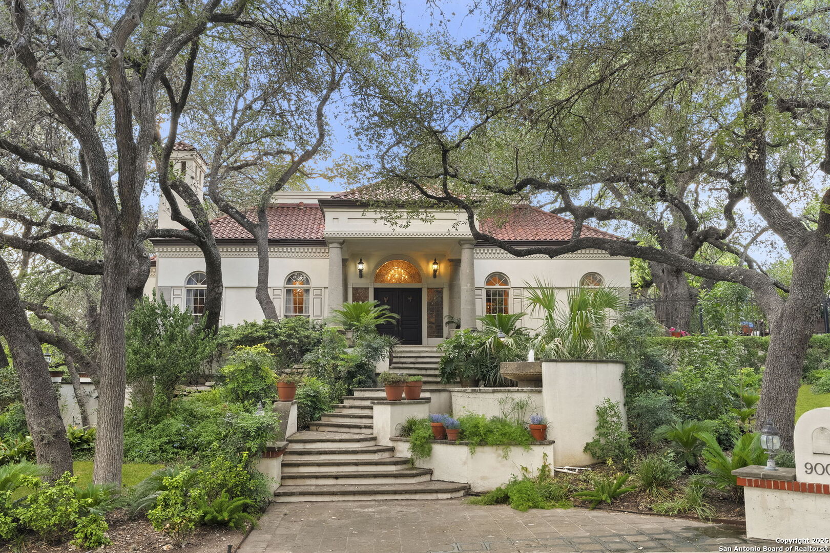 9003 Village Drive San Antonio TX 78217
