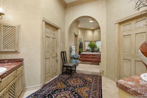 9003 Village Drive San Antonio TX 78217