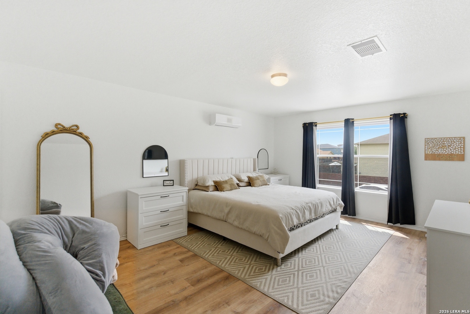 8822 Mesa Vista San Antonio TX 78224