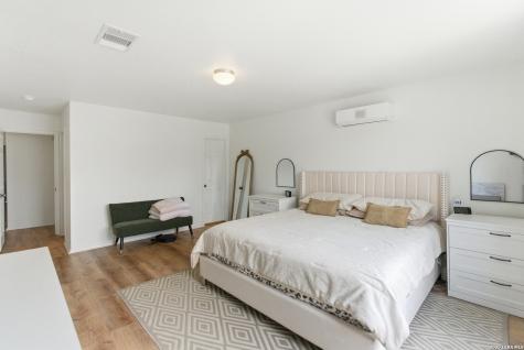 8822 Mesa Vista San Antonio TX 78224