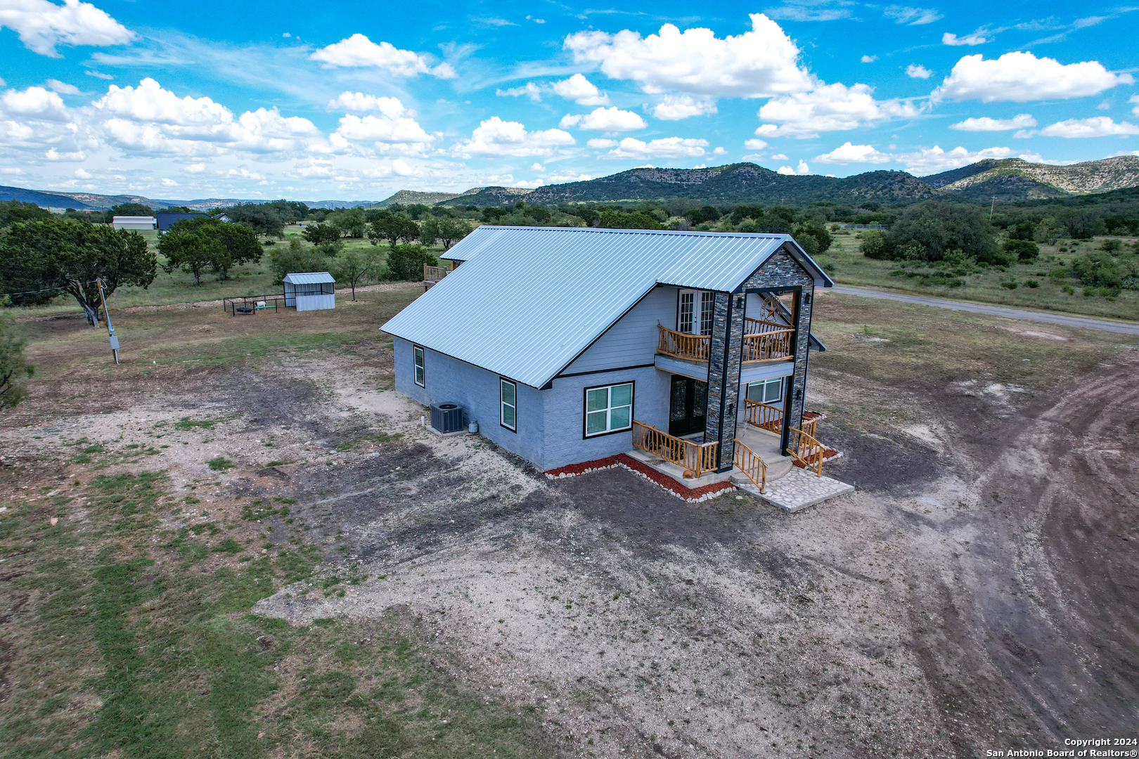 136 Cardinal Drive Camp Wood TX 78833