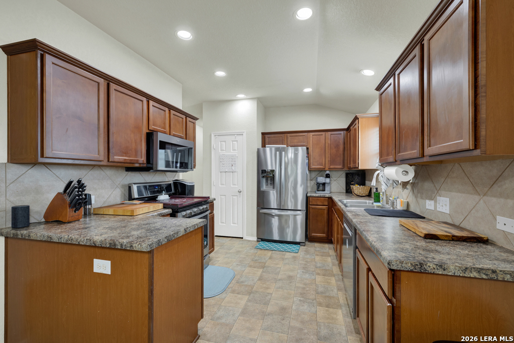 2877 Oakdell Trail New Braunfels TX 78130