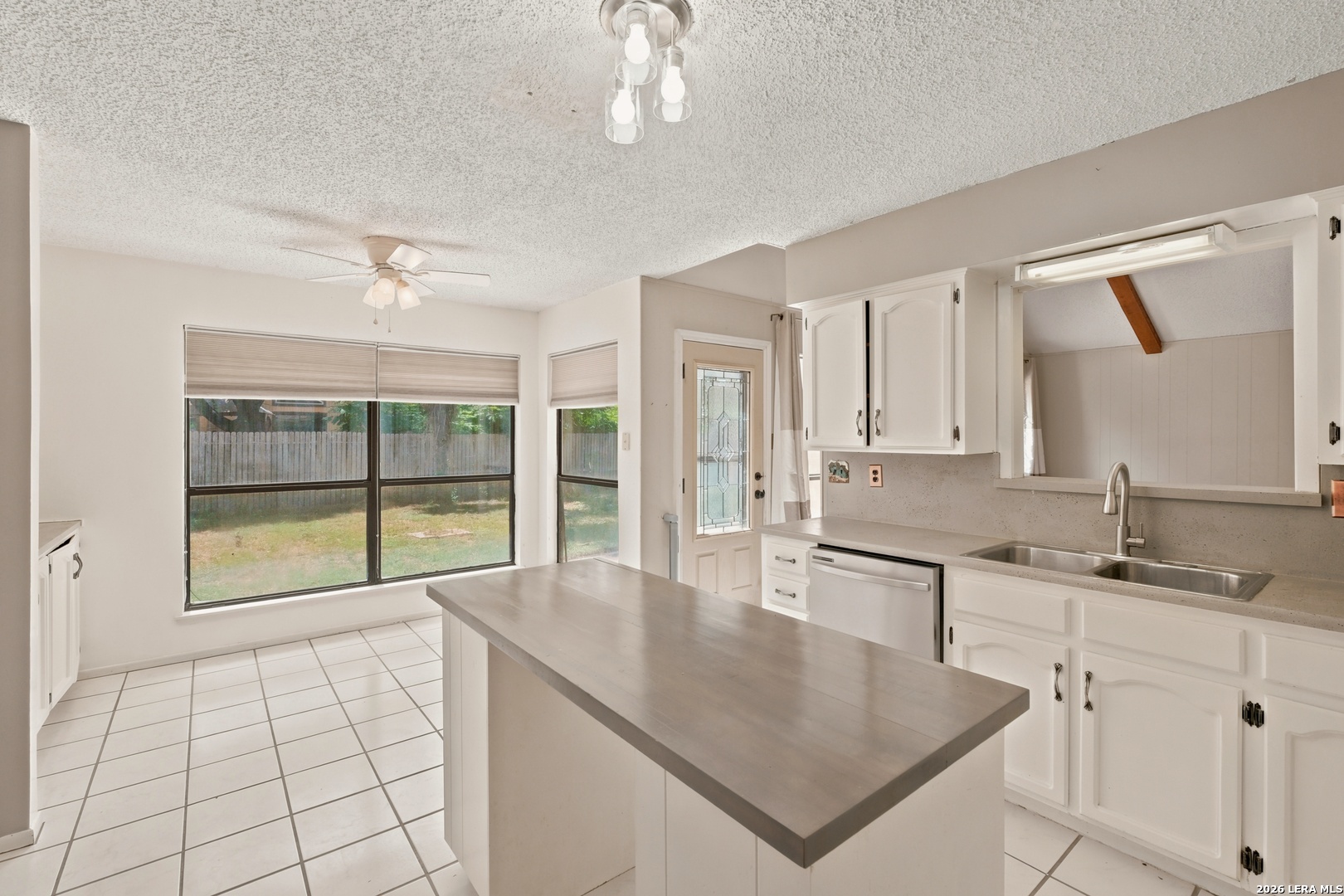8923 Melinda Court San Antonio TX 78240
