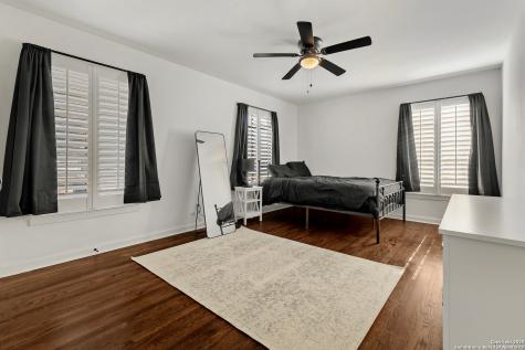 204 Carolina San Antonio TX 78210