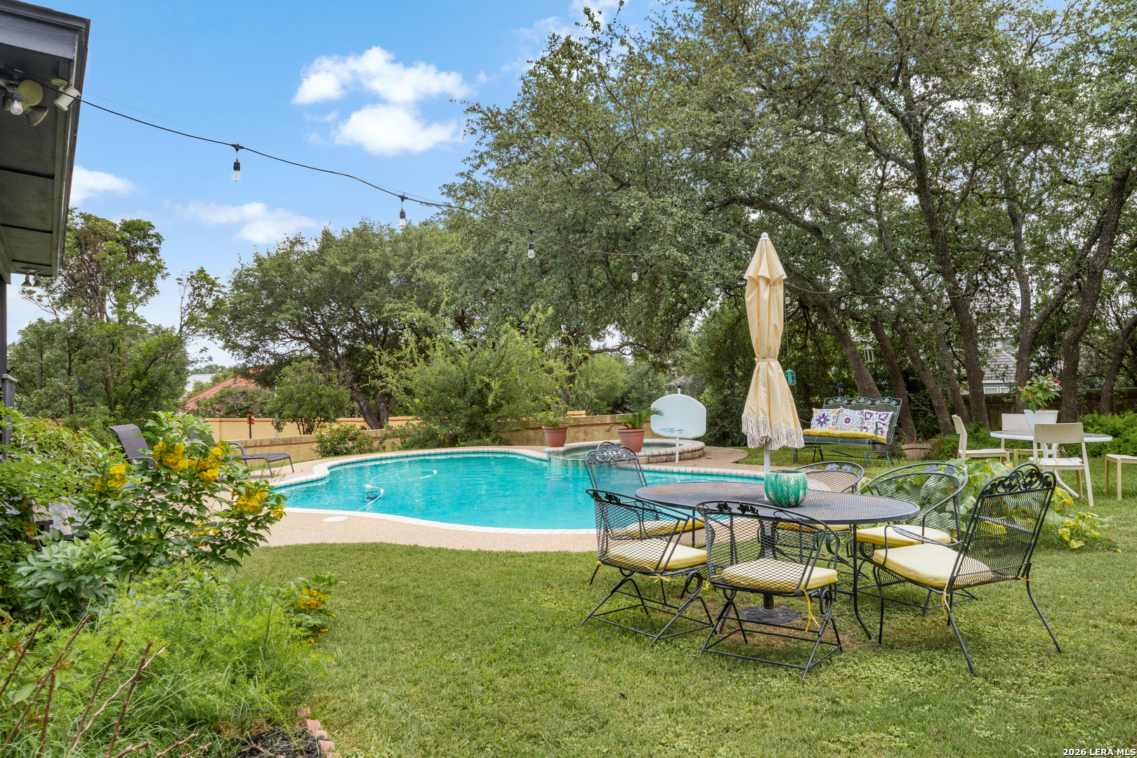 742 Mello Oak San Antonio TX 78258