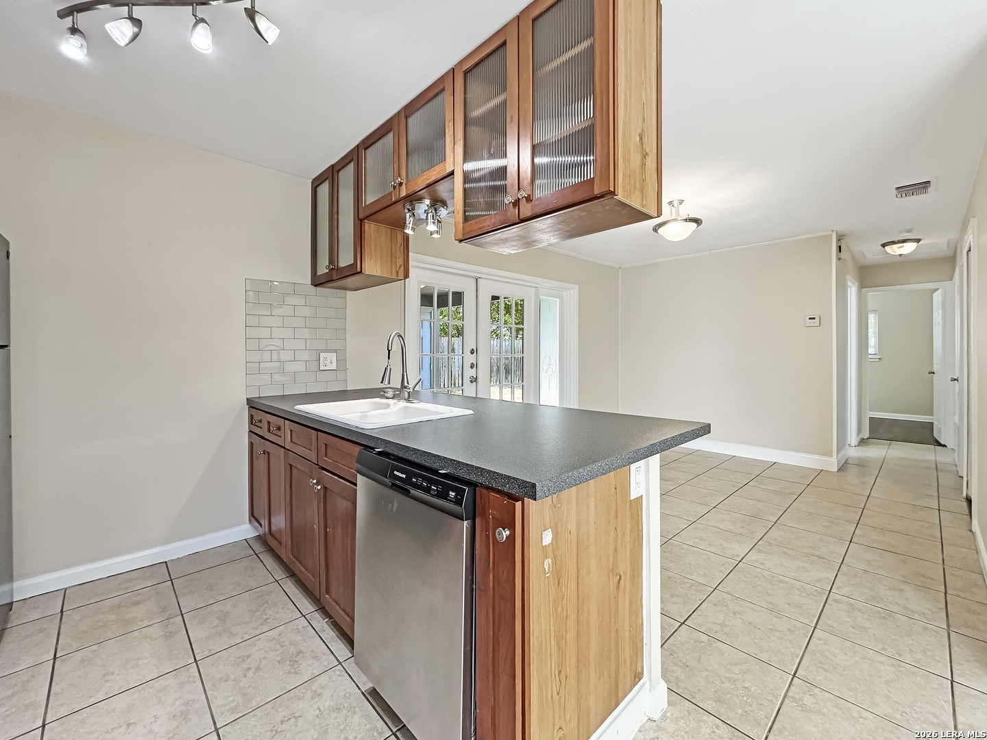 206 Lost Forest Street Live Oak TX 78233