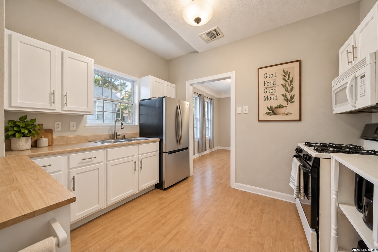 928 Kayton Avenue San Antonio TX 78210