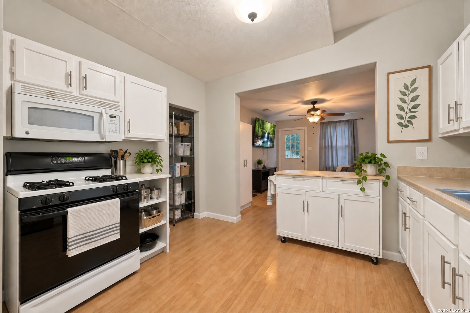 928 Kayton Avenue San Antonio TX 78210