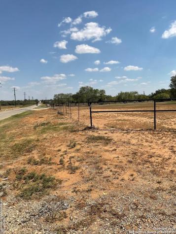 636 Fm 2790 Lytle TX 78052
